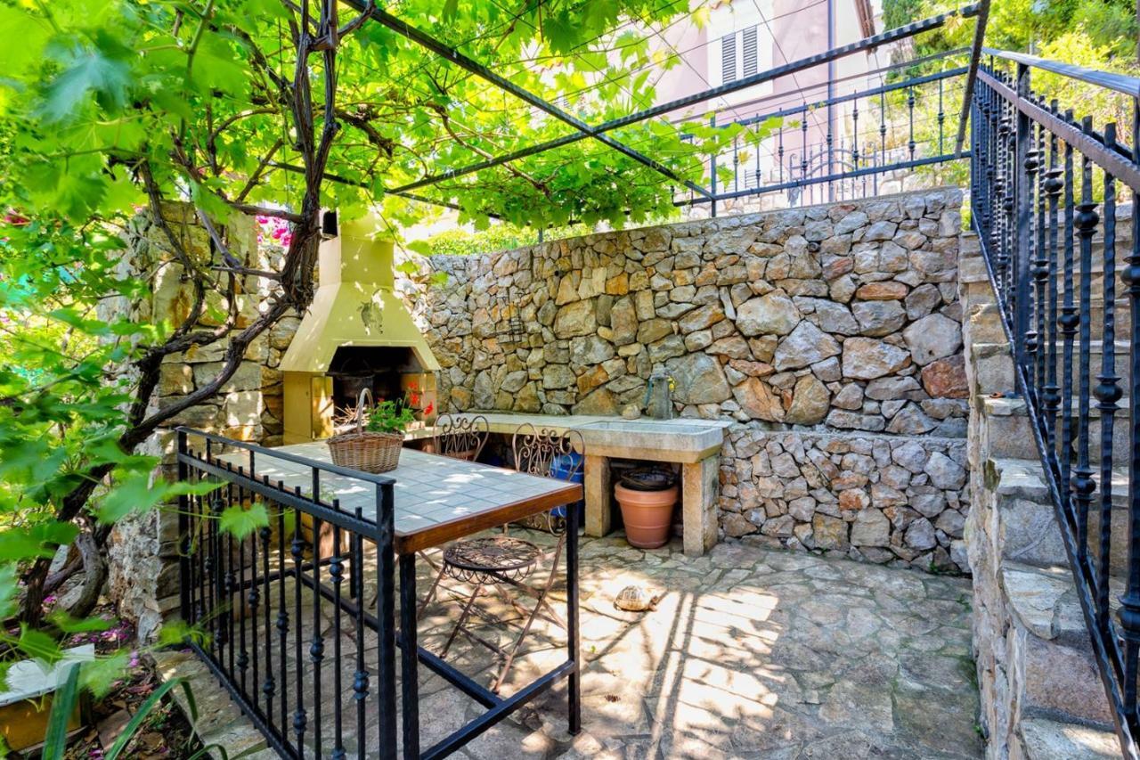 Apartments Nautica, مالي لوشينغْ المظهر الخارجي الصورة