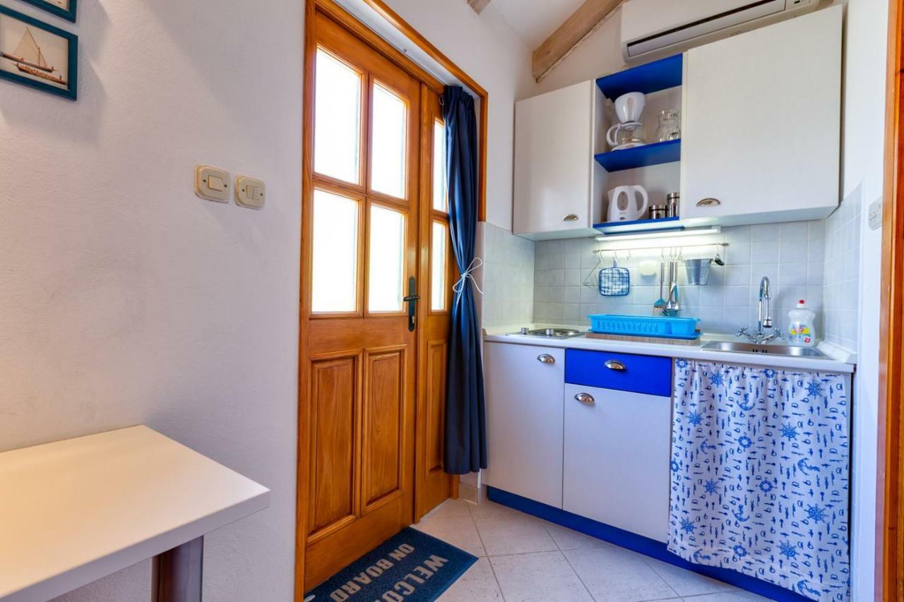 Apartments Nautica, مالي لوشينغْ المظهر الخارجي الصورة